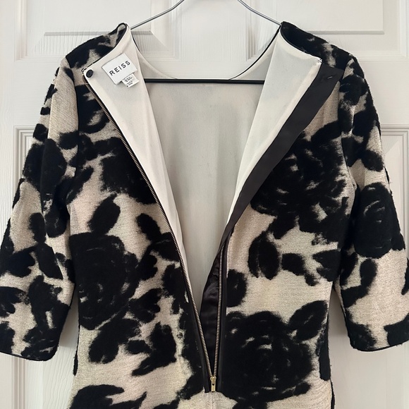 Reiss Lavine Floral Wool Blend Bodycon Dress Black Cream Gold Women's Size 10 - Picture 11 of 15